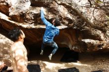 Bouldering in Hueco Tanks on 11/17/2019 with Blue Lizard Climbing and Yoga

Filename: SRM_20191117_1514440.jpg
Aperture: f/7.1
Shutter Speed: 1/250
Body: Canon EOS-1D Mark II
Lens: Canon EF 16-35mm f/2.8 L