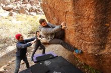 Bouldering in Hueco Tanks on 12/06/2019 with Blue Lizard Climbing and Yoga

Filename: SRM_20191206_1136540.jpg
Aperture: f/7.1
Shutter Speed: 1/250
Body: Canon EOS-1D Mark II
Lens: Canon EF 16-35mm f/2.8 L