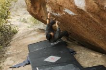 Bouldering in Hueco Tanks on 03/16/2019 with Blue Lizard Climbing and Yoga

Filename: SRM_20190316_1534220.jpg
Aperture: f/2.8
Shutter Speed: 1/320
Body: Canon EOS-1D Mark II
Lens: Canon EF 50mm f/1.8 II