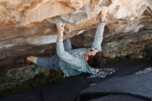 Bouldering in Hueco Tanks on 06/15/2019 with Blue Lizard Climbing and Yoga

Filename: SRM_20190615_1145150.jpg
Aperture: f/4.0
Shutter Speed: 1/400
Body: Canon EOS-1D Mark II
Lens: Canon EF 50mm f/1.8 II