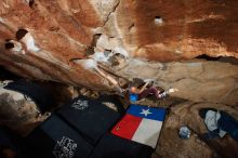 Bouldering in Hueco Tanks on 10/28/2019 with Blue Lizard Climbing and Yoga

Filename: SRM_20191028_1111210.jpg
Aperture: f/7.1
Shutter Speed: 1/250
Body: Canon EOS-1D Mark II
Lens: Canon EF 16-35mm f/2.8 L