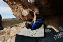 Bouldering in Hueco Tanks on 11/24/2019 with Blue Lizard Climbing and Yoga

Filename: SRM_20191124_1142060.jpg
Aperture: f/9.0
Shutter Speed: 1/320
Body: Canon EOS-1D Mark II
Lens: Canon EF 16-35mm f/2.8 L