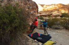 Bouldering in Hueco Tanks on 11/26/2019 with Blue Lizard Climbing and Yoga

Filename: SRM_20191126_1746370.jpg
Aperture: f/5.0
Shutter Speed: 1/250
Body: Canon EOS-1D Mark II
Lens: Canon EF 16-35mm f/2.8 L