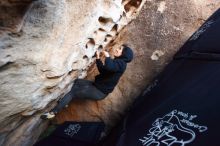 Bouldering in Hueco Tanks on 11/30/2019 with Blue Lizard Climbing and Yoga

Filename: SRM_20191130_1029130.jpg
Aperture: f/3.2
Shutter Speed: 1/250
Body: Canon EOS-1D Mark II
Lens: Canon EF 16-35mm f/2.8 L