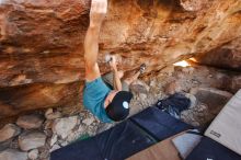 Bouldering in Hueco Tanks on 12/14/2019 with Blue Lizard Climbing and Yoga

Filename: SRM_20191214_1206140.jpg
Aperture: f/3.2
Shutter Speed: 1/250
Body: Canon EOS-1D Mark II
Lens: Canon EF 16-35mm f/2.8 L