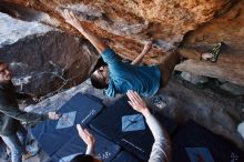 Bouldering in Hueco Tanks on 12/15/2019 with Blue Lizard Climbing and Yoga

Filename: SRM_20191215_1157400.jpg
Aperture: f/4.0
Shutter Speed: 1/250
Body: Canon EOS-1D Mark II
Lens: Canon EF 16-35mm f/2.8 L