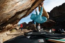 Bouldering in Hueco Tanks on 12/16/2019 with Blue Lizard Climbing and Yoga

Filename: SRM_20191216_1036420.jpg
Aperture: f/8.0
Shutter Speed: 1/250
Body: Canon EOS-1D Mark II
Lens: Canon EF 16-35mm f/2.8 L