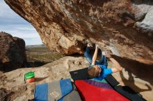 Bouldering in Hueco Tanks on 12/23/2019 with Blue Lizard Climbing and Yoga

Filename: SRM_20191223_1128420.jpg
Aperture: f/8.0
Shutter Speed: 1/250
Body: Canon EOS-1D Mark II
Lens: Canon EF 16-35mm f/2.8 L