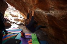 Bouldering in Hueco Tanks on 12/23/2019 with Blue Lizard Climbing and Yoga

Filename: SRM_20191223_1341570.jpg
Aperture: f/6.3
Shutter Speed: 1/250
Body: Canon EOS-1D Mark II
Lens: Canon EF 16-35mm f/2.8 L