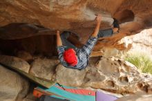Bouldering in Hueco Tanks on 12/24/2019 with Blue Lizard Climbing and Yoga

Filename: SRM_20191224_1616430.jpg
Aperture: f/2.5
Shutter Speed: 1/200
Body: Canon EOS-1D Mark II
Lens: Canon EF 50mm f/1.8 II