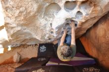 Bouldering in Hueco Tanks on 12/26/2019 with Blue Lizard Climbing and Yoga

Filename: SRM_20191226_1500240.jpg
Aperture: f/4.0
Shutter Speed: 1/250
Body: Canon EOS-1D Mark II
Lens: Canon EF 16-35mm f/2.8 L