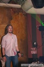 

Filename: img_4988_std.jpg
Aperture: f/7.1
Shutter Speed: 1/80
Body: Canon EOS DIGITAL REBEL
Lens: Canon EF-S 18-55mm f/3.5-5.6