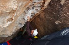 Bouldering in Hueco Tanks on 12/28/2019 with Blue Lizard Climbing and Yoga

Filename: SRM_20191228_1620530.jpg
Aperture: f/5.6
Shutter Speed: 1/250
Body: Canon EOS-1D Mark II
Lens: Canon EF 16-35mm f/2.8 L