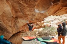 Bouldering in Hueco Tanks on 01/02/2020 with Blue Lizard Climbing and Yoga

Filename: SRM_20200102_1318570.jpg
Aperture: f/5.0
Shutter Speed: 1/250
Body: Canon EOS-1D Mark II
Lens: Canon EF 16-35mm f/2.8 L