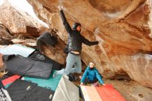 Bouldering in Hueco Tanks on 01/02/2020 with Blue Lizard Climbing and Yoga

Filename: SRM_20200102_1331571.jpg
Aperture: f/3.2
Shutter Speed: 1/250
Body: Canon EOS-1D Mark II
Lens: Canon EF 16-35mm f/2.8 L