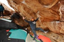 Bouldering in Hueco Tanks on 01/02/2020 with Blue Lizard Climbing and Yoga

Filename: SRM_20200102_1337301.jpg
Aperture: f/4.0
Shutter Speed: 1/250
Body: Canon EOS-1D Mark II
Lens: Canon EF 16-35mm f/2.8 L