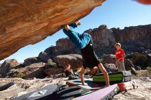 Bouldering in Hueco Tanks on 01/05/2020 with Blue Lizard Climbing and Yoga

Filename: SRM_20200105_1123300.jpg
Aperture: f/7.1
Shutter Speed: 1/320
Body: Canon EOS-1D Mark II
Lens: Canon EF 16-35mm f/2.8 L