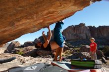 Bouldering in Hueco Tanks on 01/05/2020 with Blue Lizard Climbing and Yoga

Filename: SRM_20200105_1124040.jpg
Aperture: f/7.1
Shutter Speed: 1/320
Body: Canon EOS-1D Mark II
Lens: Canon EF 16-35mm f/2.8 L