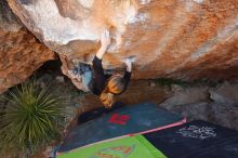 Bouldering in Hueco Tanks on 01/05/2020 with Blue Lizard Climbing and Yoga

Filename: SRM_20200105_1327081.jpg
Aperture: f/4.0
Shutter Speed: 1/250
Body: Canon EOS-1D Mark II
Lens: Canon EF 16-35mm f/2.8 L