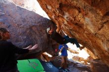 Bouldering in Hueco Tanks on 01/05/2020 with Blue Lizard Climbing and Yoga

Filename: SRM_20200105_1445310.jpg
Aperture: f/4.5
Shutter Speed: 1/250
Body: Canon EOS-1D Mark II
Lens: Canon EF 16-35mm f/2.8 L