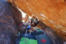 Bouldering in Hueco Tanks on 01/05/2020 with Blue Lizard Climbing and Yoga

Filename: SRM_20200105_1522420.jpg
Aperture: f/4.5
Shutter Speed: 1/250
Body: Canon EOS-1D Mark II
Lens: Canon EF 16-35mm f/2.8 L