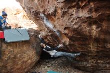 Bouldering in Hueco Tanks on 01/04/2020 with Blue Lizard Climbing and Yoga

Filename: SRM_20200104_1603400.jpg
Aperture: f/3.2
Shutter Speed: 1/250
Body: Canon EOS-1D Mark II
Lens: Canon EF 16-35mm f/2.8 L