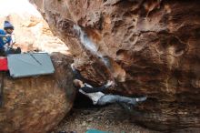 Bouldering in Hueco Tanks on 01/04/2020 with Blue Lizard Climbing and Yoga

Filename: SRM_20200104_1603400.jpg
Aperture: f/3.2
Shutter Speed: 1/250
Body: Canon EOS-1D Mark II
Lens: Canon EF 16-35mm f/2.8 L