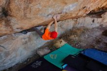 Bouldering in Hueco Tanks on 01/08/2020 with Blue Lizard Climbing and Yoga

Filename: SRM_20200108_1251460.jpg
Aperture: f/5.6
Shutter Speed: 1/250
Body: Canon EOS-1D Mark II
Lens: Canon EF 16-35mm f/2.8 L