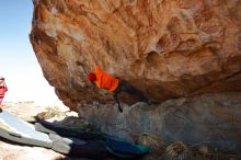 Bouldering in Hueco Tanks on 01/08/2020 with Blue Lizard Climbing and Yoga

Filename: SRM_20200108_1301410.jpg
Aperture: f/7.1
Shutter Speed: 1/500
Body: Canon EOS-1D Mark II
Lens: Canon EF 16-35mm f/2.8 L