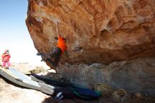 Bouldering in Hueco Tanks on 01/08/2020 with Blue Lizard Climbing and Yoga

Filename: SRM_20200108_1304052.jpg
Aperture: f/7.1
Shutter Speed: 1/500
Body: Canon EOS-1D Mark II
Lens: Canon EF 16-35mm f/2.8 L