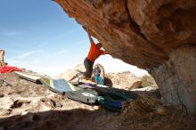 Bouldering in Hueco Tanks on 01/08/2020 with Blue Lizard Climbing and Yoga

Filename: SRM_20200108_1331501.jpg
Aperture: f/8.0
Shutter Speed: 1/500
Body: Canon EOS-1D Mark II
Lens: Canon EF 16-35mm f/2.8 L