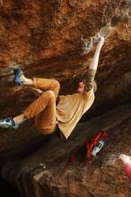 Bouldering in Hueco Tanks on 01/08/2020 with Blue Lizard Climbing and Yoga

Filename: SRM_20200108_1634570.jpg
Aperture: f/4.5
Shutter Speed: 1/400
Body: Canon EOS-1D Mark II
Lens: Canon EF 50mm f/1.8 II