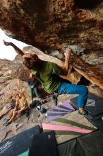 Bouldering in Hueco Tanks on 01/08/2020 with Blue Lizard Climbing and Yoga

Filename: SRM_20200108_1716050.jpg
Aperture: f/5.0
Shutter Speed: 1/500
Body: Canon EOS-1D Mark II
Lens: Canon EF 16-35mm f/2.8 L