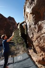 Bouldering in Hueco Tanks on 01/12/2020 with Blue Lizard Climbing and Yoga

Filename: SRM_20200112_1047530.jpg
Aperture: f/7.1
Shutter Speed: 1/320
Body: Canon EOS-1D Mark II
Lens: Canon EF 16-35mm f/2.8 L