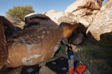 Bouldering in Hueco Tanks on 01/12/2020 with Blue Lizard Climbing and Yoga

Filename: SRM_20200112_1117520.jpg
Aperture: f/8.0
Shutter Speed: 1/250
Body: Canon EOS-1D Mark II
Lens: Canon EF 16-35mm f/2.8 L