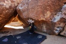 Bouldering in Hueco Tanks on 01/12/2020 with Blue Lizard Climbing and Yoga

Filename: SRM_20200112_1136460.jpg
Aperture: f/5.0
Shutter Speed: 1/250
Body: Canon EOS-1D Mark II
Lens: Canon EF 16-35mm f/2.8 L