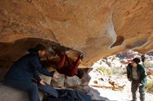 Bouldering in Hueco Tanks on 01/12/2020 with Blue Lizard Climbing and Yoga

Filename: SRM_20200112_1312270.jpg
Aperture: f/7.1
Shutter Speed: 1/250
Body: Canon EOS-1D Mark II
Lens: Canon EF 16-35mm f/2.8 L