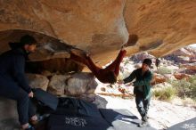 Bouldering in Hueco Tanks on 01/12/2020 with Blue Lizard Climbing and Yoga

Filename: SRM_20200112_1312490.jpg
Aperture: f/8.0
Shutter Speed: 1/250
Body: Canon EOS-1D Mark II
Lens: Canon EF 16-35mm f/2.8 L