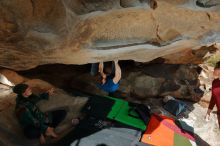 Bouldering in Hueco Tanks on 01/12/2020 with Blue Lizard Climbing and Yoga

Filename: SRM_20200112_1445210.jpg
Aperture: f/8.0
Shutter Speed: 1/250
Body: Canon EOS-1D Mark II
Lens: Canon EF 16-35mm f/2.8 L