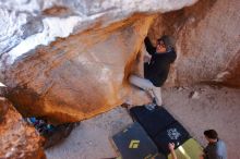 Bouldering in Hueco Tanks on 01/18/2020 with Blue Lizard Climbing and Yoga

Filename: SRM_20200118_1557280.jpg
Aperture: f/3.2
Shutter Speed: 1/250
Body: Canon EOS-1D Mark II
Lens: Canon EF 16-35mm f/2.8 L