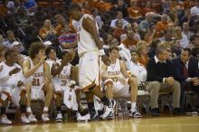 The longhorns defeated the Texas Southern University (TSU) Tigers 90-50 Tuesday night.

Filename: SRM_20061128_2034425.jpg
Aperture: f/2.8
Shutter Speed: 1/640
Body: Canon EOS-1D Mark II
Lens: Canon EF 80-200mm f/2.8 L