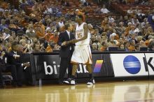 Guard/forward Kevin Durant, #35.  The longhorns defeated the Texas Southern University (TSU) Tigers 90-50 Tuesday night.

Filename: SRM_20061128_2038083.jpg
Aperture: f/2.8
Shutter Speed: 1/640
Body: Canon EOS-1D Mark II
Lens: Canon EF 80-200mm f/2.8 L