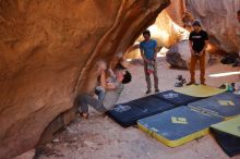 Bouldering in Hueco Tanks on 01/18/2020 with Blue Lizard Climbing and Yoga

Filename: SRM_20200118_1527320.jpg
Aperture: f/3.2
Shutter Speed: 1/250
Body: Canon EOS-1D Mark II
Lens: Canon EF 16-35mm f/2.8 L