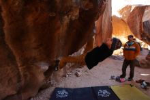 Bouldering in Hueco Tanks on 01/18/2020 with Blue Lizard Climbing and Yoga

Filename: SRM_20200118_1543320.jpg
Aperture: f/3.2
Shutter Speed: 1/250
Body: Canon EOS-1D Mark II
Lens: Canon EF 16-35mm f/2.8 L