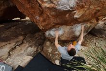 Bouldering in Hueco Tanks on 01/27/2020 with Blue Lizard Climbing and Yoga

Filename: SRM_20200127_1507130.jpg
Aperture: f/6.3
Shutter Speed: 1/250
Body: Canon EOS-1D Mark II
Lens: Canon EF 16-35mm f/2.8 L