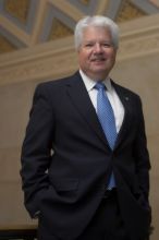 Portrait of UT Vice President and Chief Financial Officer Kevin Hegarty.

Filename: SRM_20061211_0911444.jpg
Aperture: f/3.5
Shutter Speed: 1/200
Body: Canon EOS-1D Mark II
Lens: Canon EF 50mm f/1.8 II