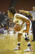 Guard Carla Cortijo, #3.  The lady longhorns defeated the Oral Roberts University's (ORU) Golden Eagles 79-40 Saturday night.

Filename: SRM_20061125_1316086.jpg
Aperture: f/2.8
Shutter Speed: 1/400
Body: Canon EOS-1D Mark II
Lens: Canon EF 80-200mm f/2.8 L