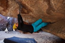 Bouldering in Hueco Tanks on 01/06/2020 with Blue Lizard Climbing and Yoga

Filename: SRM_20200106_1257450.jpg
Aperture: f/3.5
Shutter Speed: 1/250
Body: Canon EOS-1D Mark II
Lens: Canon EF 16-35mm f/2.8 L