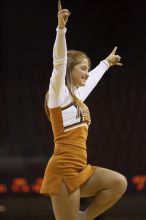 The lady longhorns defeated the Oral Roberts University's (ORU) Golden Eagles 79-40 Saturday night.

Filename: SRM_20061125_1331205.jpg
Aperture: f/2.8
Shutter Speed: 1/400
Body: Canon EOS-1D Mark II
Lens: Canon EF 80-200mm f/2.8 L