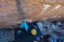 Bouldering in Hueco Tanks on 01/06/2020 with Blue Lizard Climbing and Yoga

Filename: SRM_20200106_1501190.jpg
Aperture: f/5.0
Shutter Speed: 1/250
Body: Canon EOS-1D Mark II
Lens: Canon EF 16-35mm f/2.8 L